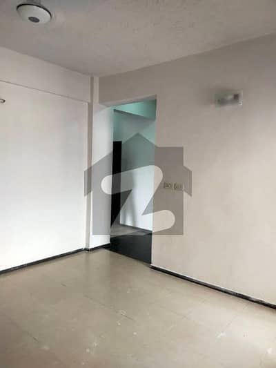 5-Marla 2-Bedrooms Flat For Rent In Askari-11 Lahore