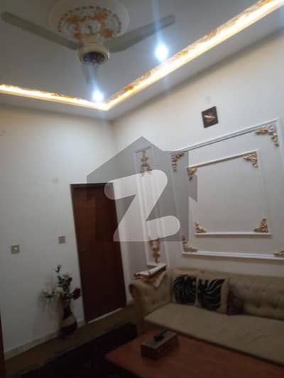 نیو شالیمار کالونی ملتان میں 4 کمروں کا 4 مرلہ مکان 1.25 کروڑ میں برائے فروخت۔