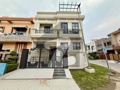 5.5 Marla Or A Mansion Double Height Classic Beauty In Citi Housing Gujranwala