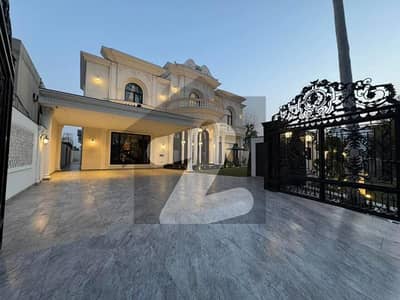 2 Kanal Neo Classical Design House For Sale