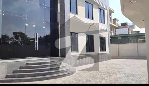 آئی ۔ 10 اسلام آباد میں 6 کنال عمارت 55.0 لاکھ میں کرایہ پر دستیاب ہے۔