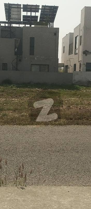 ڈی ایچ اے فیز 7 ڈیفنس (ڈی ایچ اے),لاہور میں 10 مرلہ رہائشی پلاٹ 1.55 کروڑ میں برائے فروخت۔ ڈی ایچ اے فیز 7 ڈیفنس (ڈی ایچ اے),لاہور میں 10 مرلہ رہائشی پلاٹ 1.55 کروڑ میں برائے فروخت۔