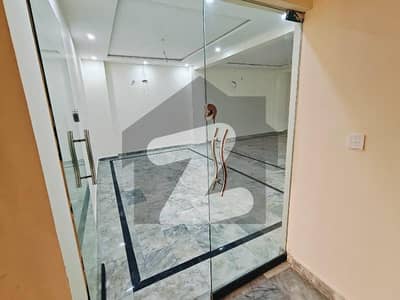 جوہر ٹاؤن فیز 2 جوہر ٹاؤن,لاہور میں 10 مرلہ دفتر 1.6 لاکھ میں کرایہ پر دستیاب ہے۔ جوہر ٹاؤن فیز 2 جوہر ٹاؤن,لاہور میں 10 مرلہ دفتر 1.6 لاکھ میں کرایہ پر دستیاب ہے۔