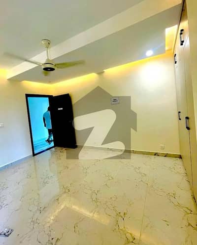Beautiful Brand New Luxury Apartment Available For Rent In Askari 10 SEC S Lahore  Near To Park  Near to Masjid