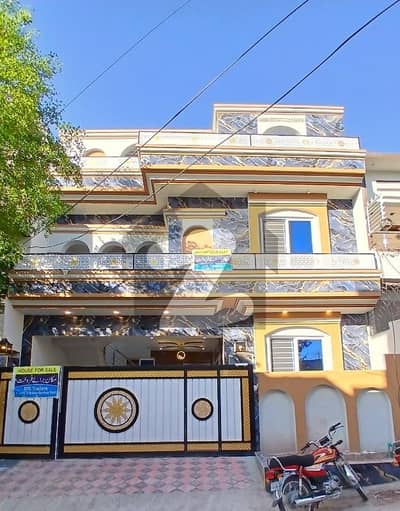 ائیرپورٹ ہاؤسنگ سوسائٹی - سیکٹر 4 ائیرپورٹ ہاؤسنگ سوسائٹی,راولپنڈی میں 4 کمروں کا 6 مرلہ مکان 2.4 کروڑ میں برائے فروخت۔