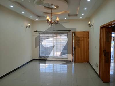 ای ۔ 11 اسلام آباد میں 3 کمروں کا 16 مرلہ زیریں پورشن 1.45 لاکھ میں کرایہ پر دستیاب ہے۔