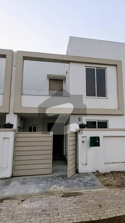 بحریہ آرچرڈ فیز 4 ۔ بلاک جی 5 بحریہ آرچرڈ فیز 4,بحریہ آرچرڈ,لاہور میں 4 کمروں کا 5 مرلہ مکان 1.35 کروڑ میں برائے فروخت۔