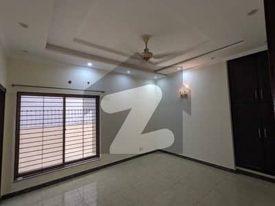 DHA PHASE 06 ONE KANAL UPPER PORTION FOR RENT LOWER LOCKED PERMANENT.