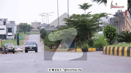 Mumtaz city 8marla corner for sale