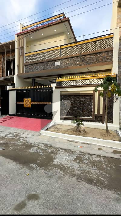 نیو سٹی فیز 2 نیو سٹی,واہ میں 4 کمروں کا 5 مرلہ مکان 1.55 کروڑ میں برائے فروخت۔