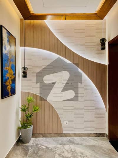 جی ۔ 14 اسلام آباد میں 7 کمروں کا 10 مرلہ مکان 3.0 لاکھ میں کرایہ پر دستیاب ہے۔