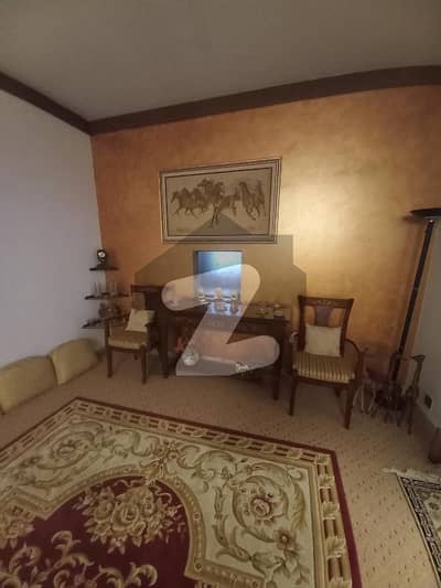 A Prime Location 300 Square Yards House Is Up For Grabs In Clifton
