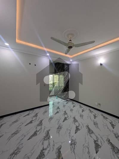 GULBERG RESIDENCIA 7M WITH SOLAR GROUND FLOOR FOR RENT