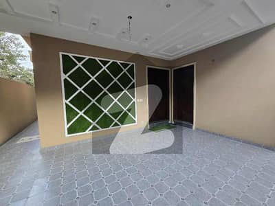 پی جی ای سی ایچ ایس فیز 2 - بلاک ای پی جی ای سی ایچ ایس فیز 2,پنجاب گورنمنٹ ایمپلائیز سوسائٹی,لاہور میں 6 کمروں کا 1 کنال مکان 2.0 لاکھ میں کرایہ پر دستیاب ہے۔ پی جی ای سی ایچ ایس فیز 2 - بلاک ای پی جی ای سی ایچ ایس فیز 2,پنجاب گورنمنٹ ایمپلائیز سوسائٹی,لاہور میں 6 کمروں کا 1 کنال مکان 2.0 لاکھ میں کرایہ پر دستیاب ہے۔