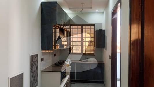 3 MARLA BRAND NEW HOUSE FOR RENT ( 4 BEDROOMS 4 BATH 3 KITCHEN DRINGROOM ) BEAUTIFUL HOUSE BEST LOCATION REASONABLE PRICE .