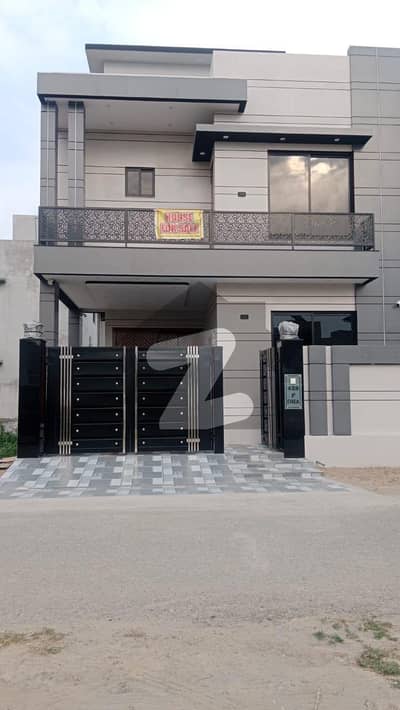 ڈی ایچ اے 11 رہبر سیکٹر 2 - بلاک ایف ڈی ایچ اے 11 رہبر سیکٹر 2,ڈی ایچ اے 11 رہبر,لاہور میں 3 کمروں کا 5 مرلہ مکان 2.7 کروڑ میں برائے فروخت۔