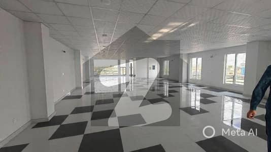 جوہر ٹاؤن لاہور میں 13 مرلہ دفتر 4.0 لاکھ میں کرایہ پر دستیاب ہے۔