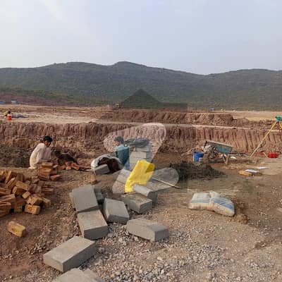 10marla Plot Available For Sale on Lumsumpayment in DHA Margalla Enclave Islamabad Sector ME1