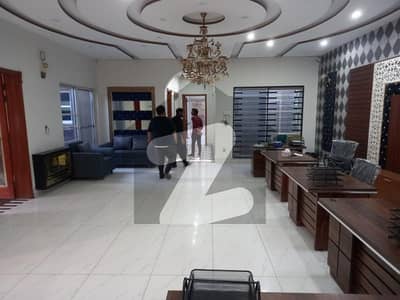 1 kanal ALMOST BRAND NEW Upper Portion In Johar Town For Silent Office Near EMPORIUM MALL Prime Location