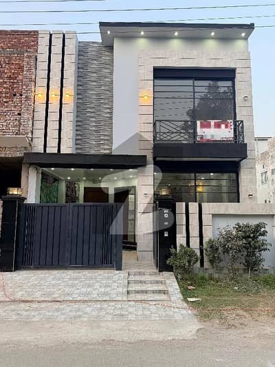 5 Marla Brand New Super Luxury Ultra Modern Design House For Sale In DHA Rahbar