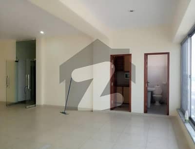 04 MARLA COMMERCIAL FLOOR WITH LIFT AVAILABLE