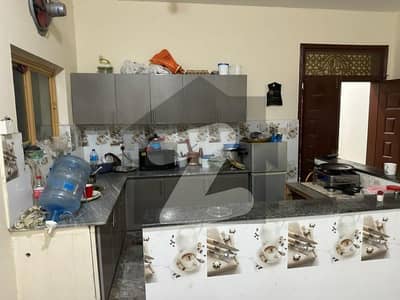 بنی گالہ اسلام آباد میں 3 کمروں کا 10 مرلہ بالائی پورشن 52.0 ہزار میں کرایہ پر دستیاب ہے۔