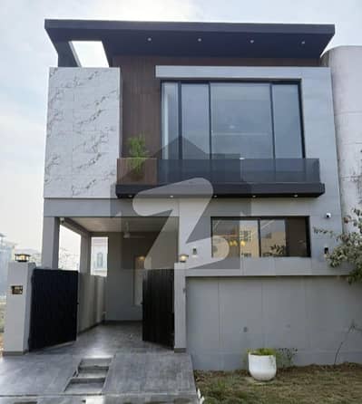 Prime Location 5 Marla House For Rent In Beautiful DHA 9 Town - TOP OF THE LINE