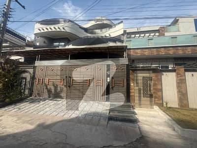 Ideal Prime Location House In Peshawar Available For Rs. 70000000
