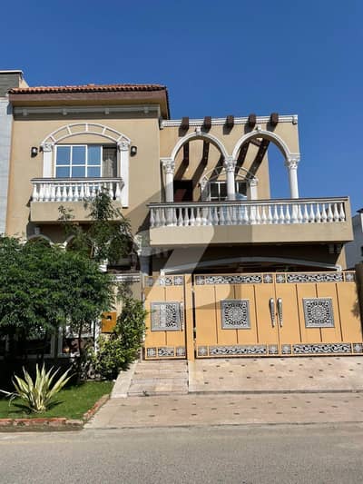 لو کاسٹ ۔ بلاک ڈی لو کاسٹ سیکٹر,بحریہ آرچرڈ فیز 2,بحریہ آرچرڈ,لاہور میں 3 کمروں کا 8 مرلہ مکان 2.35 کروڑ میں برائے فروخت۔ لو کاسٹ ۔ بلاک ڈی لو کاسٹ سیکٹر,بحریہ آرچرڈ فیز 2,بحریہ آرچرڈ,لاہور میں 3 کمروں کا 8 مرلہ مکان 2.35 کروڑ میں برائے فروخت۔