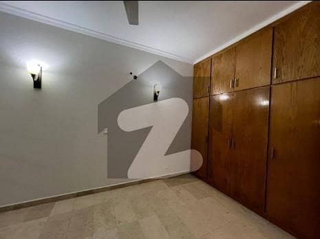 Sector C1 10 Marla Full House Available For Rent On Prime Location And Reasonable Price Sector C1 10 Marla Full House Available For Rent On Prime Location And Reasonable Price