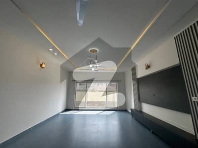 1 kanal ground portion available for rent in DHA phase 2