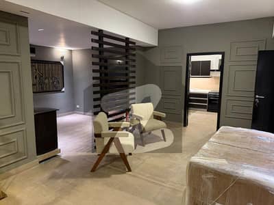 گلبرگ 3 گلبرگ,لاہور میں 1 کمرے کا 4 مرلہ فلیٹ 1.8 لاکھ میں کرایہ پر دستیاب ہے۔