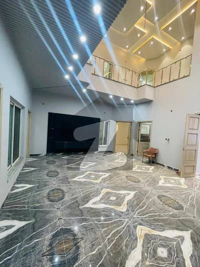 ستیانہ روڈ فیصل آباد میں 4 کمروں کا 7 مرلہ مکان 3.15 کروڑ میں برائے فروخت۔ ستیانہ روڈ فیصل آباد میں 4 کمروں کا 7 مرلہ مکان 3.15 کروڑ میں برائے فروخت۔