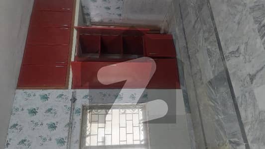 شہزاد ٹاؤن اسلام آباد میں 2 کمروں کا 9 مرلہ زیریں پورشن 75.0 ہزار میں کرایہ پر دستیاب ہے۔