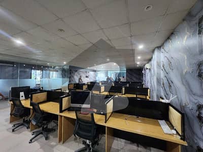 جوہر ٹاؤن لاہور میں 1 کنال دفتر 3.2 لاکھ میں کرایہ پر دستیاب ہے۔