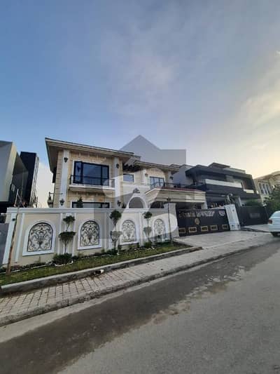 Prime Location  Near To Masjid. . . . .  Near To APS School  Near To Commercial  Near To Control Park Near To Giga Mall