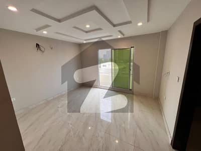 1 BEDROOM APARTMENT FOR RENT IN SECTOR D BAHRIA TOWN LAHORE