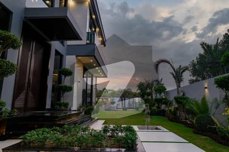 34 Marla Corner Fully Furnished Galeria Design House For Sale In G Block DHA Phase 5 Lahore | Park Facing | Prime Location