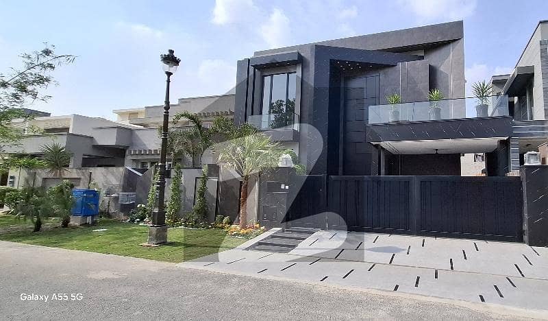 1-Kanal Modern State-State-of-the-Art Bungalow Fully Furnished, Urgent Sale 1-Kanal Modern State-State-of-the-Art Bungalow Fully Furnished, Urgent Sale