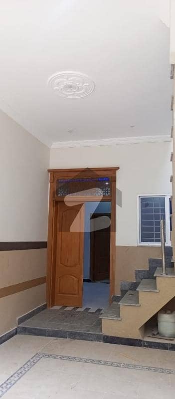 ایچ ۔ 13 اسلام آباد میں 5 کمروں کا 5 مرلہ مکان 2.55 کروڑ میں برائے فروخت۔