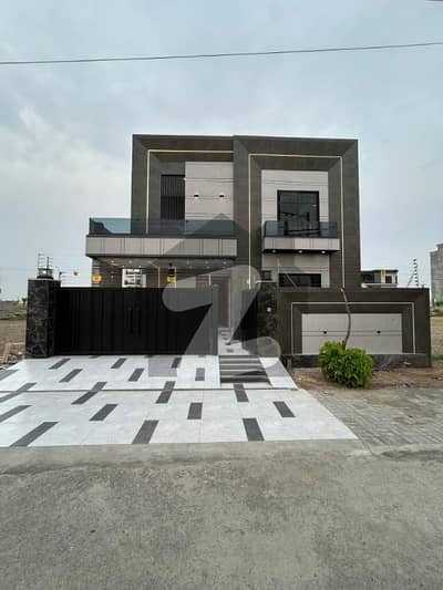 سینٹرل پارک ہاؤسنگ سکیم لاہور میں 3 کمروں کا 10 مرلہ مکان 2.6 کروڑ میں برائے فروخت۔