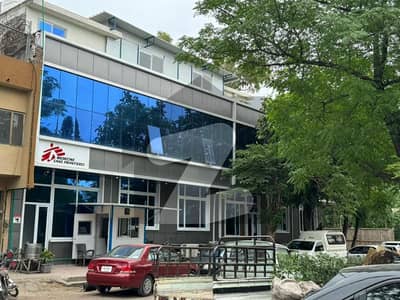 Pair Plaza For Sale In G-9/1 Islamabad | 2400 Sq. Ft | Fully Commercial | Tenant (UNO) | Rental Income 28 Lac/Month | Price 65 Crore