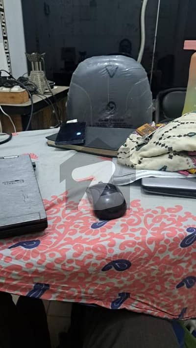Officce For Rent In Tariq Road