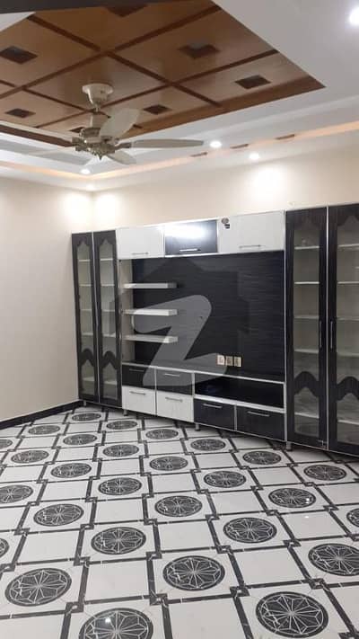 ملٹری اکاؤنٹس ہاؤسنگ سوسائٹی لاہور میں 5 کمروں کا 8 مرلہ مکان 3.2 کروڑ میں برائے فروخت۔