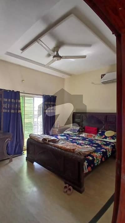 خیابانِ امین ۔ بلاک ایل خیابانِ امین,لاہور میں 2 کمروں کا 5 مرلہ مکان 1.33 کروڑ میں برائے فروخت۔