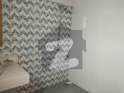 I SELL 10MARLA BRAND NEW HOUSE IN BAHRIA TOWN LAHORE