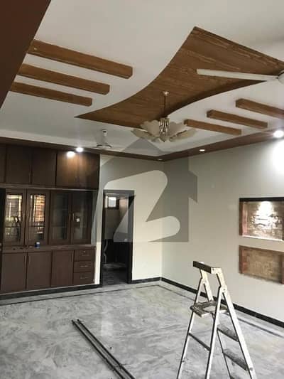 ڈی ۔ 12 اسلام آباد میں 6 کمروں کا 10 مرلہ مکان 3.5 لاکھ میں کرایہ پر دستیاب ہے۔