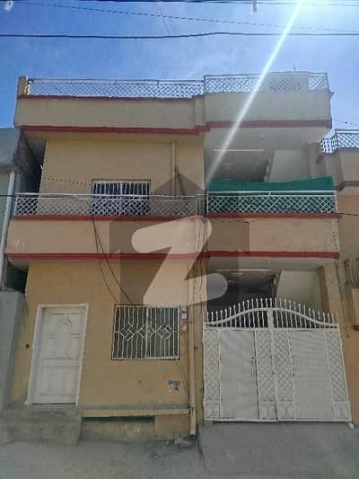 برِٹش ہومز کالونی آئی ۔ 13,اسلام آباد میں 8 کمروں کا 2 مرلہ مکان 1.0 کروڑ میں برائے فروخت۔