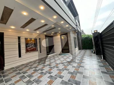 10 Marla Brand New House For Sale In NFC Phase 1