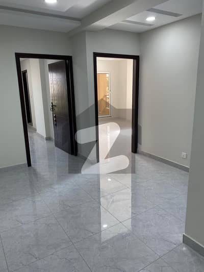 2 bedrooms with servant room